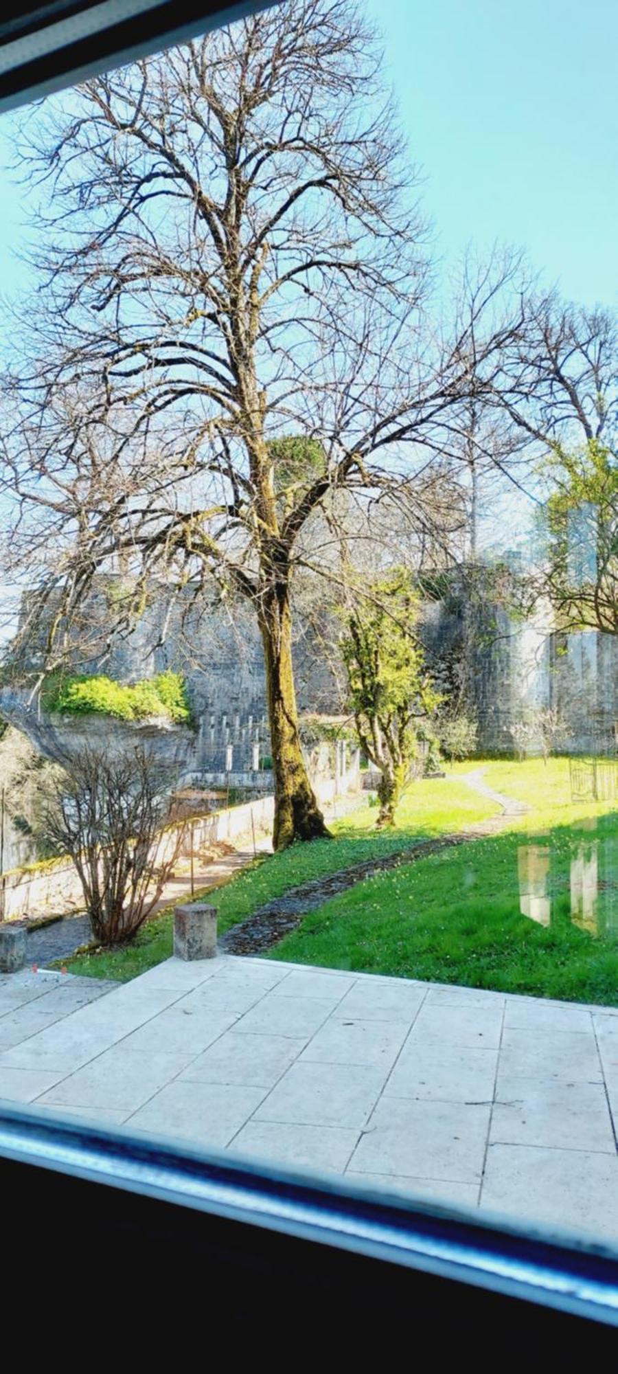 Chateau Des Senechaux, Bourdeilles Exterior photo